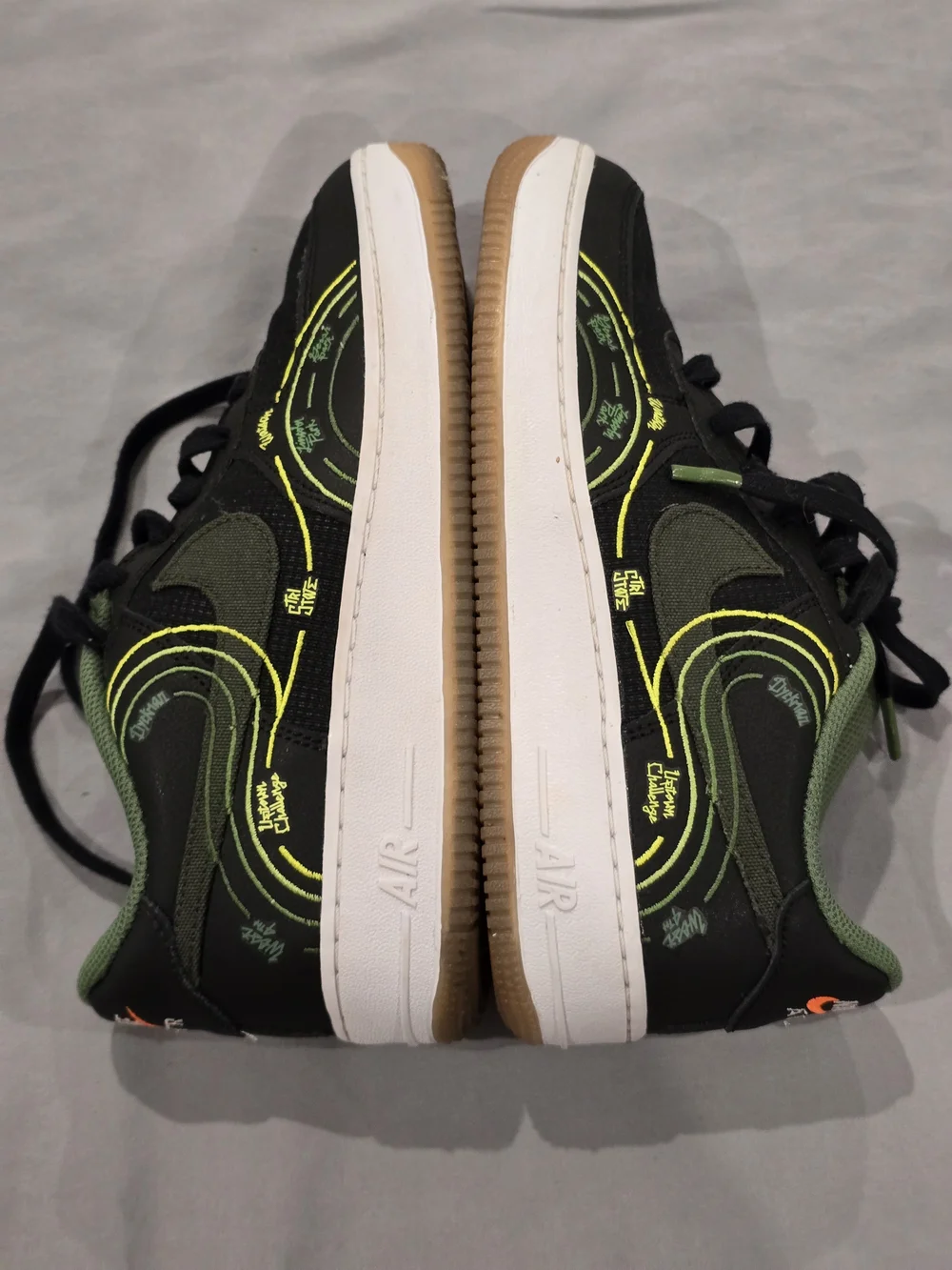 Nike Kids Black Green Neon Yellow Low-Top Sneakers